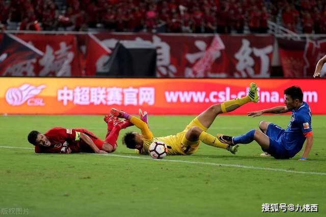 欧联杯-勒沃库森狂射23脚无果 罗马1-0杀进决赛